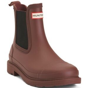 HUNTER COMMANDO CHELSEA BOOTS IN MUTED BERRY 7